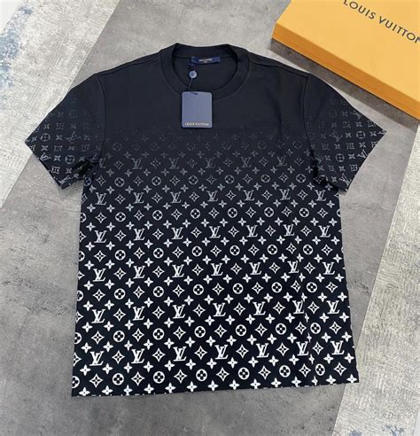 louis vuitton luiertas zwart|louis vuitton t shirts.